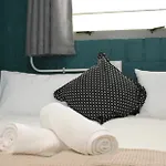 Stay At Cape Station
